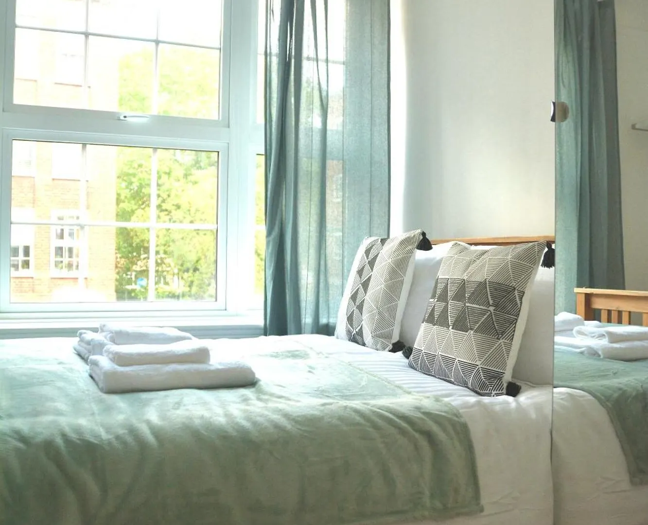 Victorian Amazing Three Bedroom Londra Daire